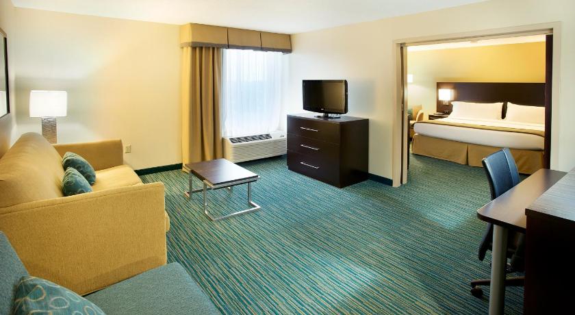 Holiday Inn Express Nashville-Hendersonville