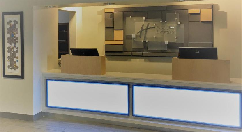 Holiday Inn Express Greensburg photo
