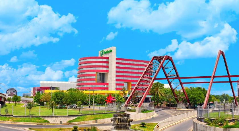Holiday Inn Monterrey-Parque Fundidora photo