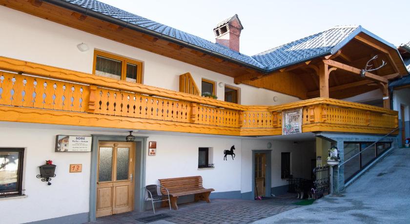 Rooms and Apartments Jerman photo
