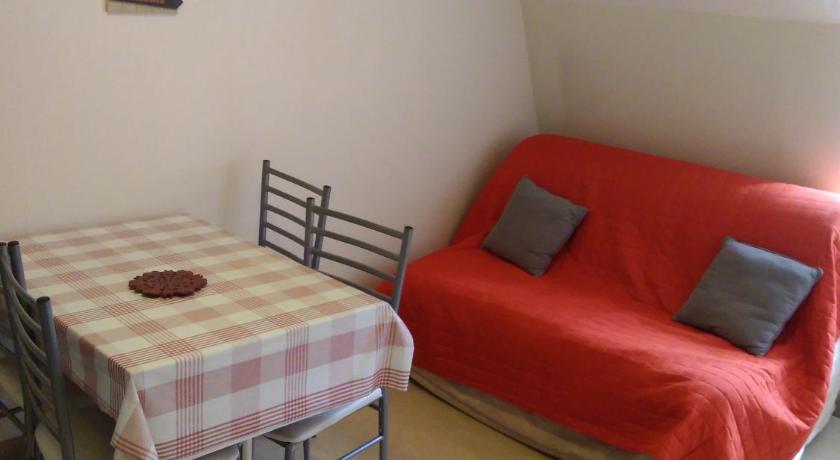 Photo of Les Milles Gouttes Residence La Feuillee - Agoda Discount Booking