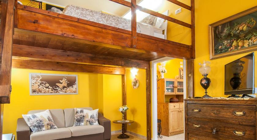 罗马 Wood Easy Flat 3星级 单人房 套房