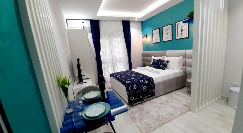 Fiore di Cattaro **** Lux Apartment with Parking — Hotel in Kotor