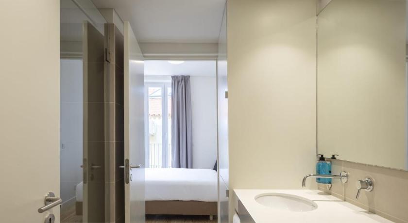 Lisbon Serviced Apartments - Santos - 5