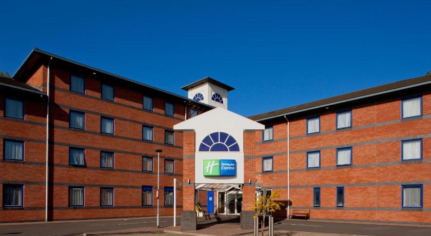 Holiday Inn Express Droitwich
