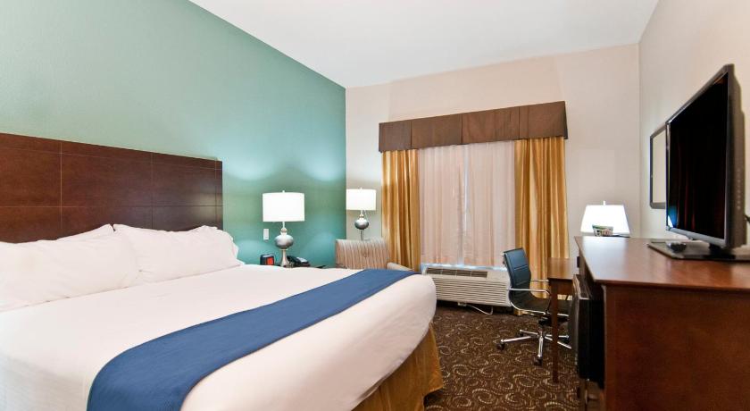 Holiday Inn Express & Suites San Antonio SE by AT&T Center