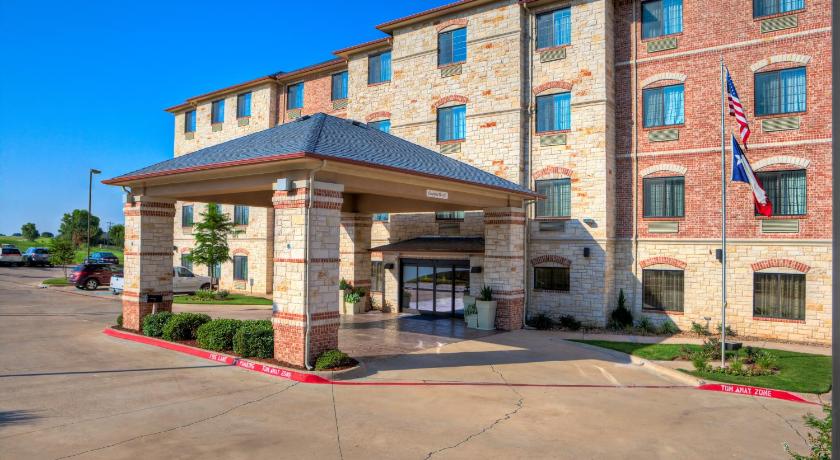 Holiday Inn Express and Suites Granbury