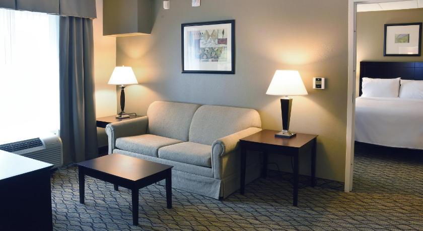 Holiday Inn Express Milford