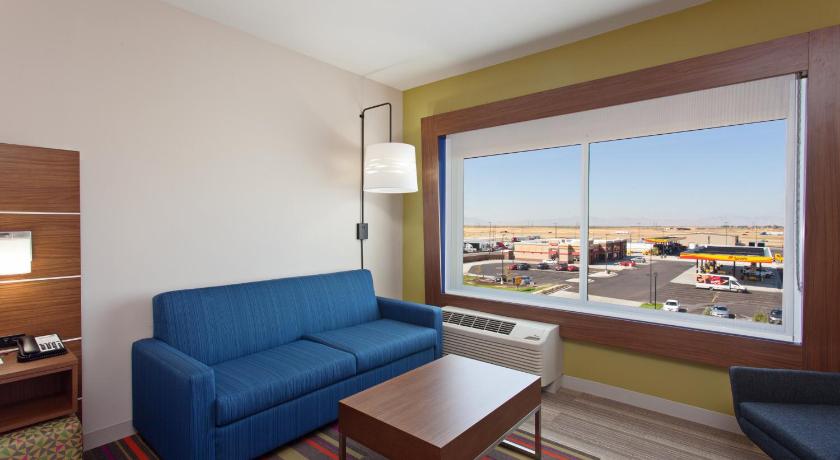 Holiday Inn Express & Suites Brigham City - North Utah