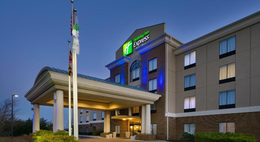 Holiday Inn Express & Suites Columbia - East Elkridge