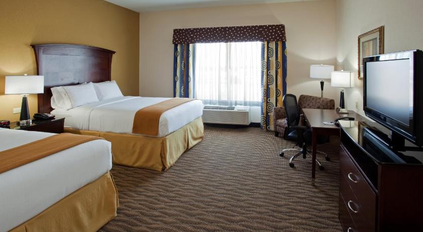 Holiday Inn Express Hotel & Suites Austin South - Buda