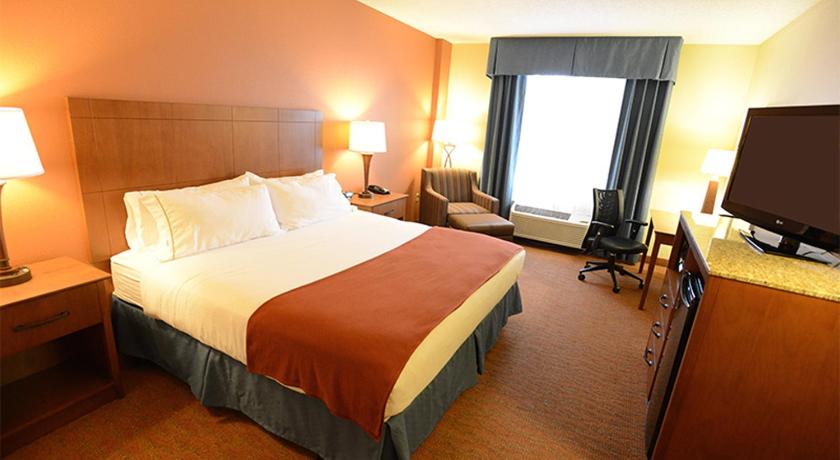 Holiday Inn Express Hotel & Suites Coralville