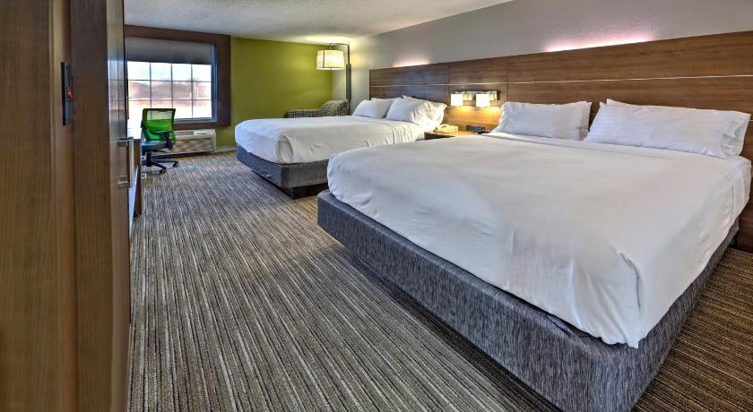 Holiday Inn Express Hotel & Suites Crossville