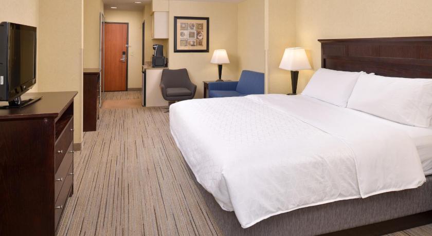 Holiday Inn Express Hotel & Suites Nampa