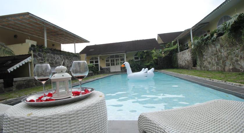 Urbanview Resort D'Oasis Mountain Puncak by RedDoorz - image 48