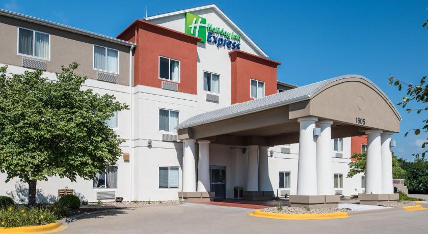 Holiday Inn Express Hotel & Suites Burlington