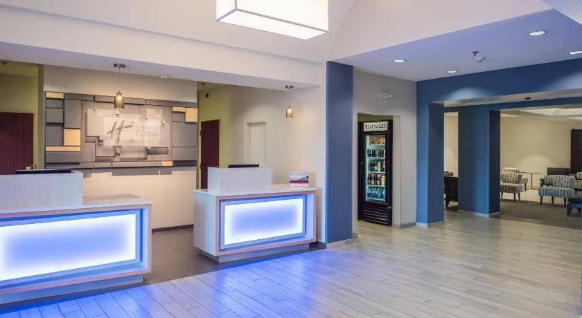 Holiday Inn Express Hotel & Suites Burlington