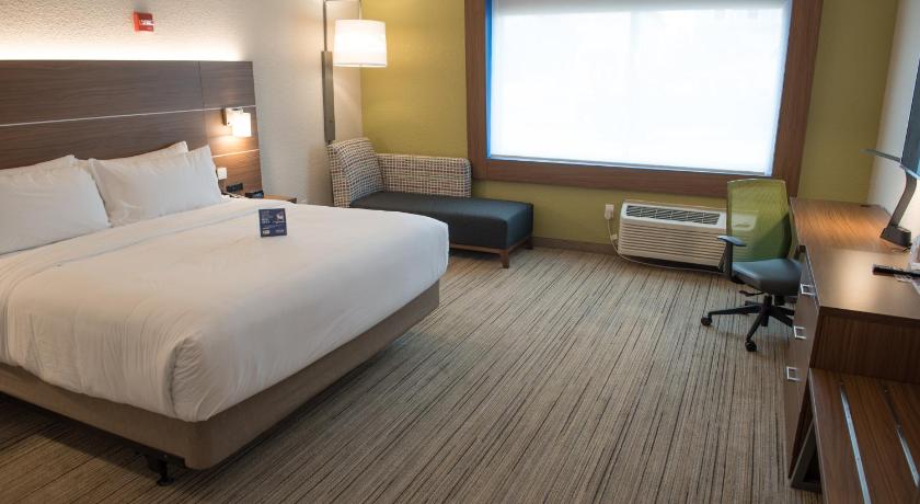 Holiday Inn Express And Suites Merrillville