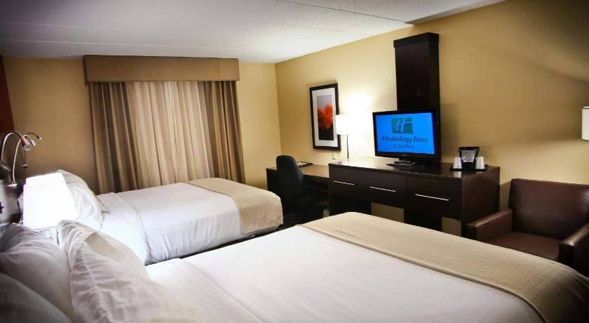 Holiday Inn & Suites Downtown La Crosse