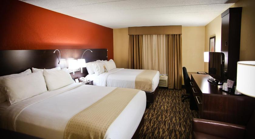 Holiday Inn & Suites Downtown La Crosse