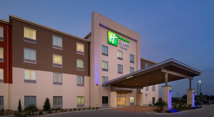 Holiday Inn Express &amp; Suites Bay City — Hotel in Bay City (TX)