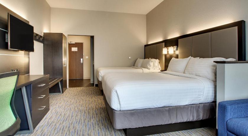 Holiday Inn Express & Suites Summerville