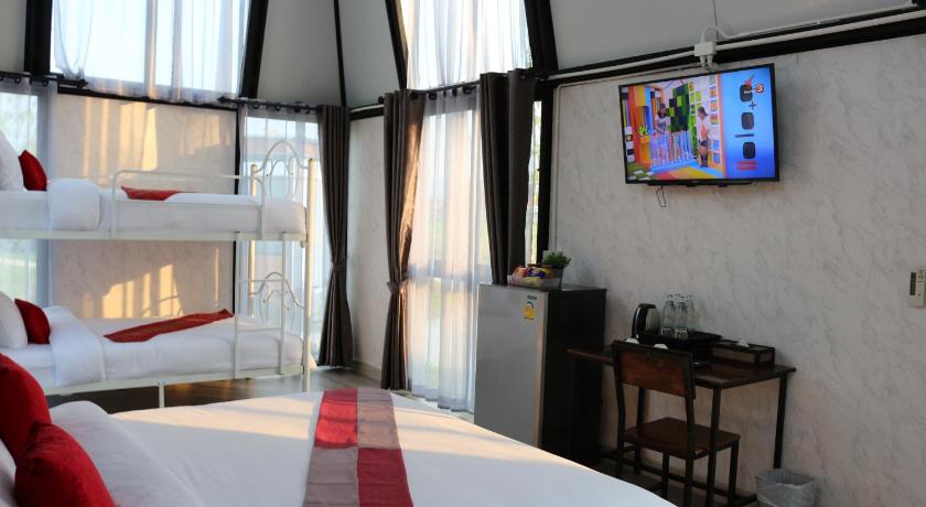 Image of Family Junior Suite 1