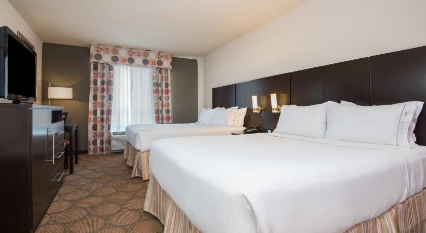 Holiday Inn Express Hotel & Suites Hobbs