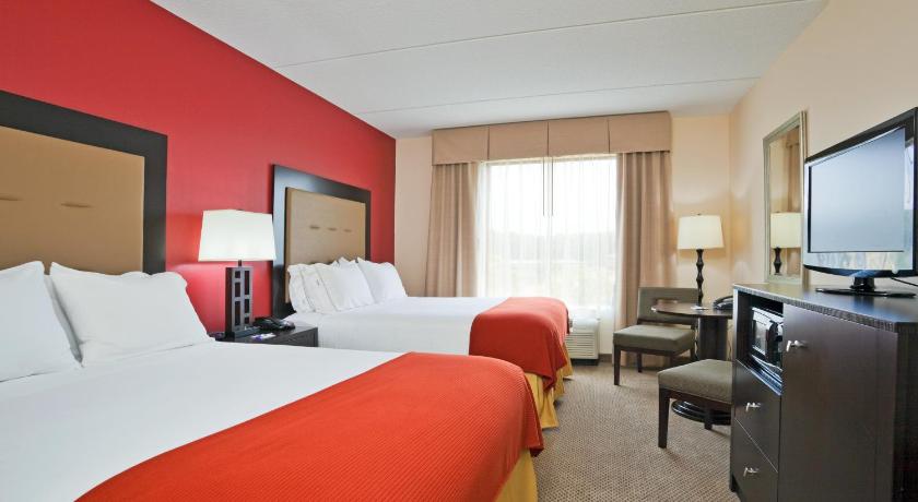 Holiday Inn Express Hotel & Suites Kodak East-Sevierville