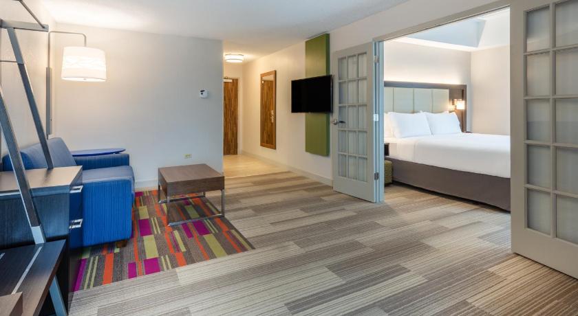 Holiday Inn Express Chicago Midway Airport