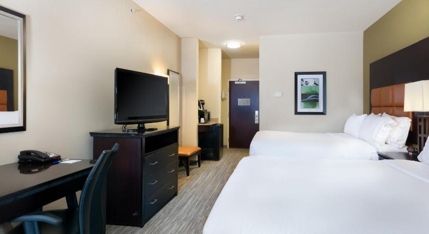 Holiday Inn Express Hotel & Suites Dallas West