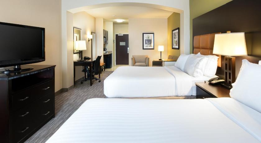 Holiday Inn Express Hotel & Suites Dallas West