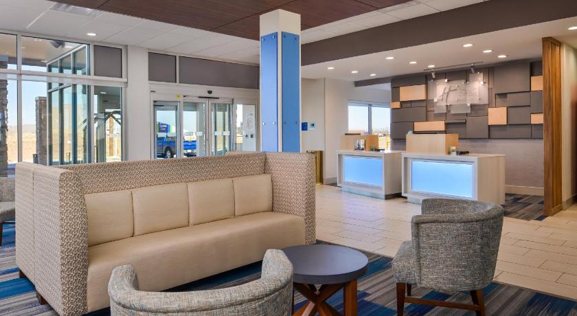 Holiday Inn Express & Suites Van Horn photo