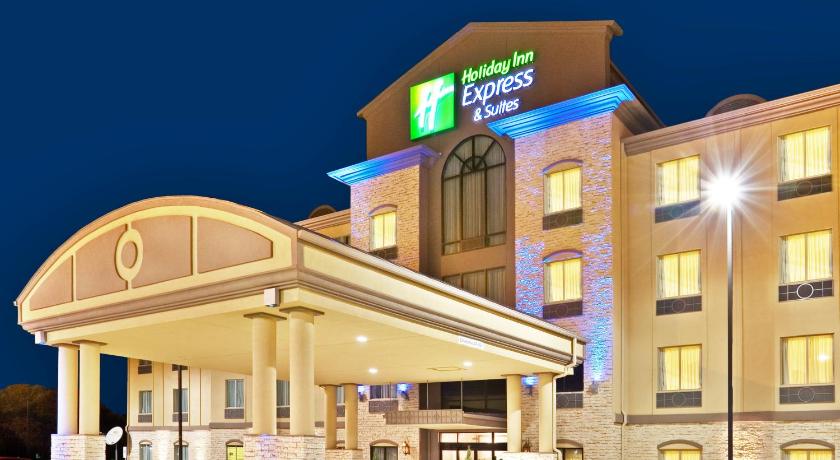 Holiday Inn Express & Suites Dallas Fair Park