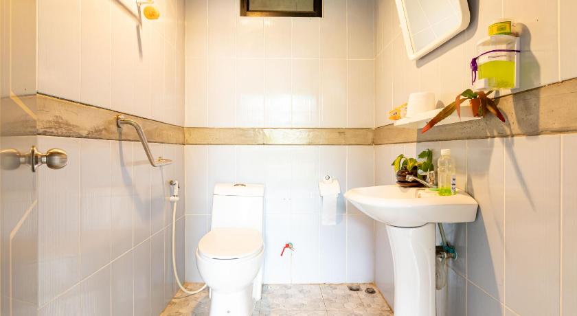 ハートヤイ CS Klongtoey Grand Resort 1つ星 ホテル レストラン