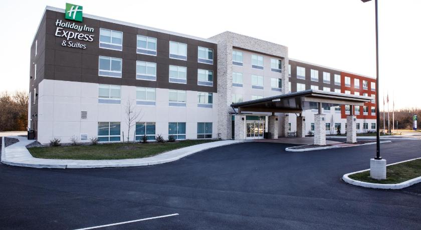Holiday Inn Express & Suites Gettysburg photo