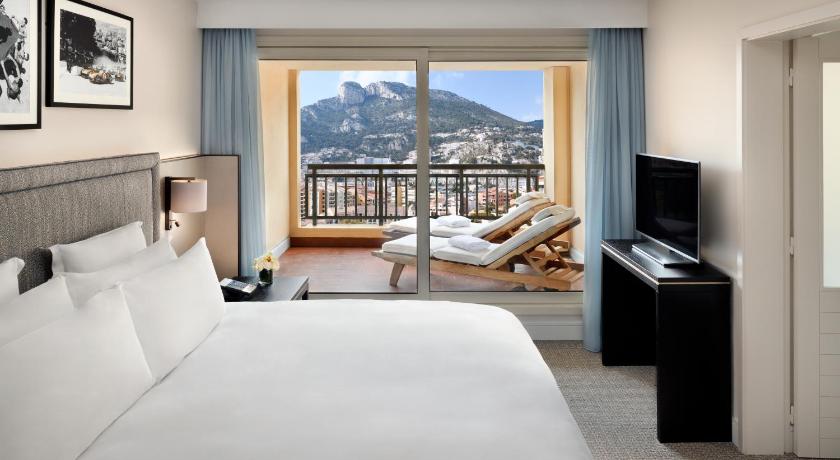 Image of King Rose Garden Suite 0