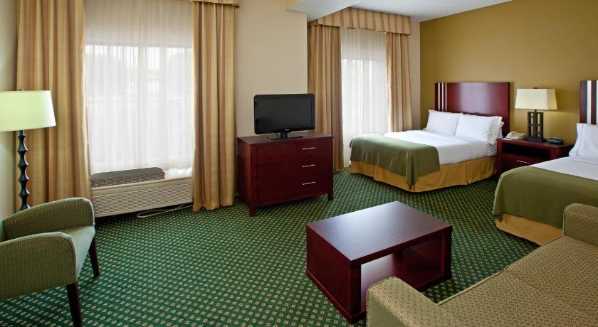 Holiday Inn Express Hotel & Suites Indianapolis - East