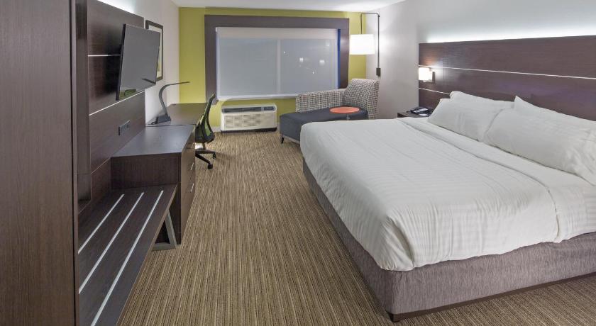 Holiday Inn Express & Suites Indianapolis NW - Whitestown photo