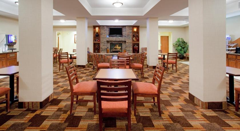 Holiday Inn Express Hotel & Suites Loveland