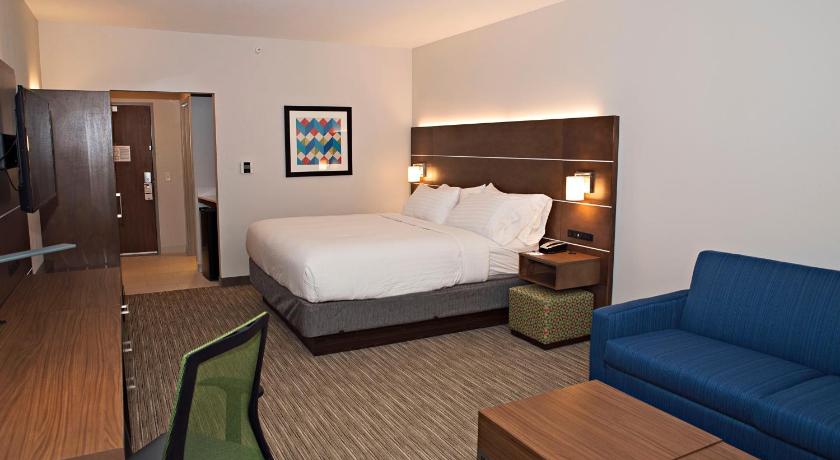 Holiday Inn Express & Suites - Rantoul