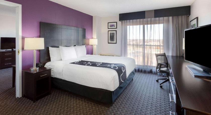 La Quinta Inn & Suites by Wyndham Minneapolis Bloomington W