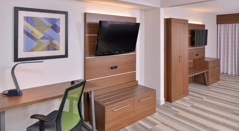 Holiday Inn Express Hotel & Suites Indianapolis Dtn-Conv Ctr Area