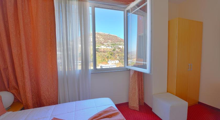 Jolly Hotel photo