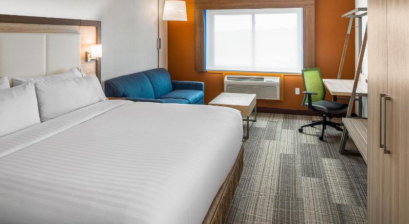 Holiday Inn Express & Suites Halifax - Bedford