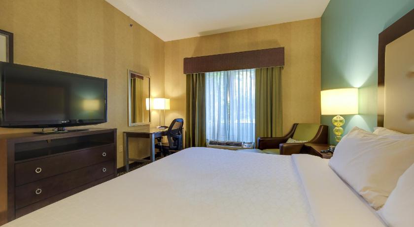 Holiday Inn Express & Suites Sylva - Western Carolina Area