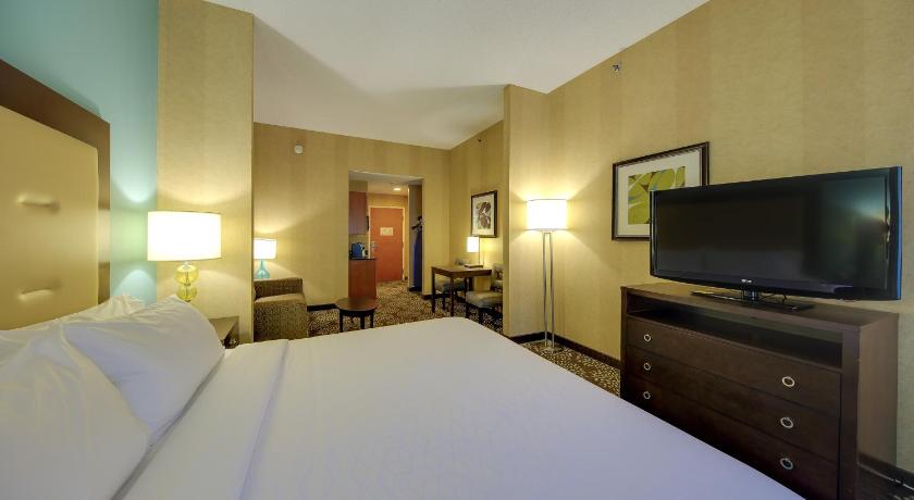 Holiday Inn Express & Suites Sylva - Western Carolina Area