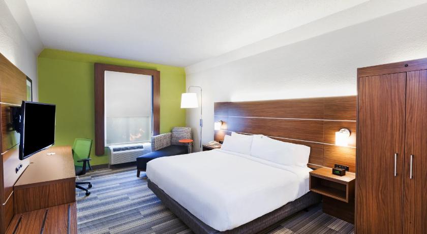 Holiday Inn Express & Suites Houston - Memorial Park Area