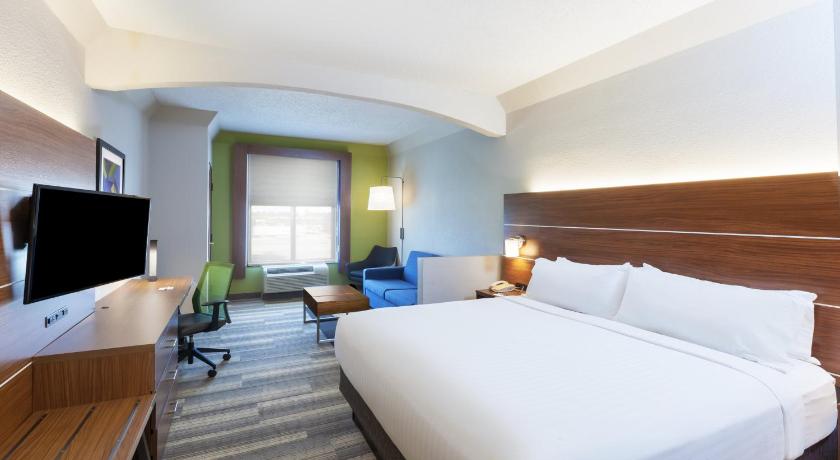 Holiday Inn Express & Suites Houston - Memorial Park Area