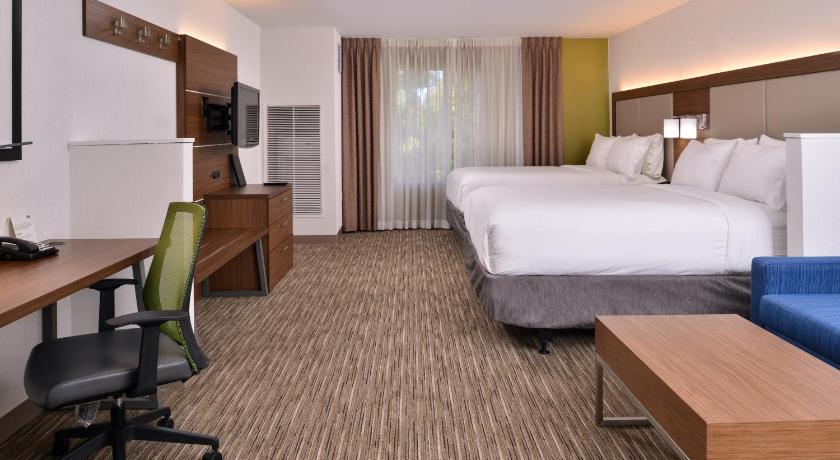 Holiday Inn Express Hotel & Suites Lacey-Olympia